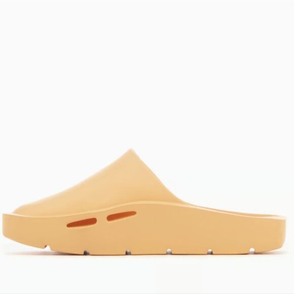 Jordan Hex Mule Slide- Celestial Gold - Picture 6 of 12